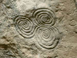 Triple spirale Newgrange VotD