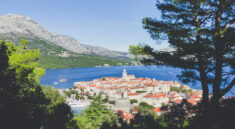 Vue sur Korcula et Peljesac