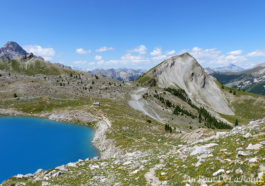 Lac St Anne et la Tête de Coste Belle