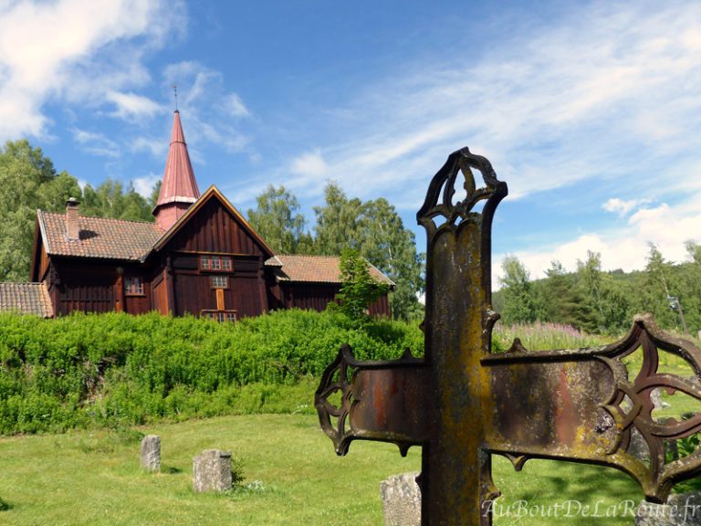 Rollag stavkirke